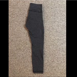 Lululemon grey crop tights - super comfortable!